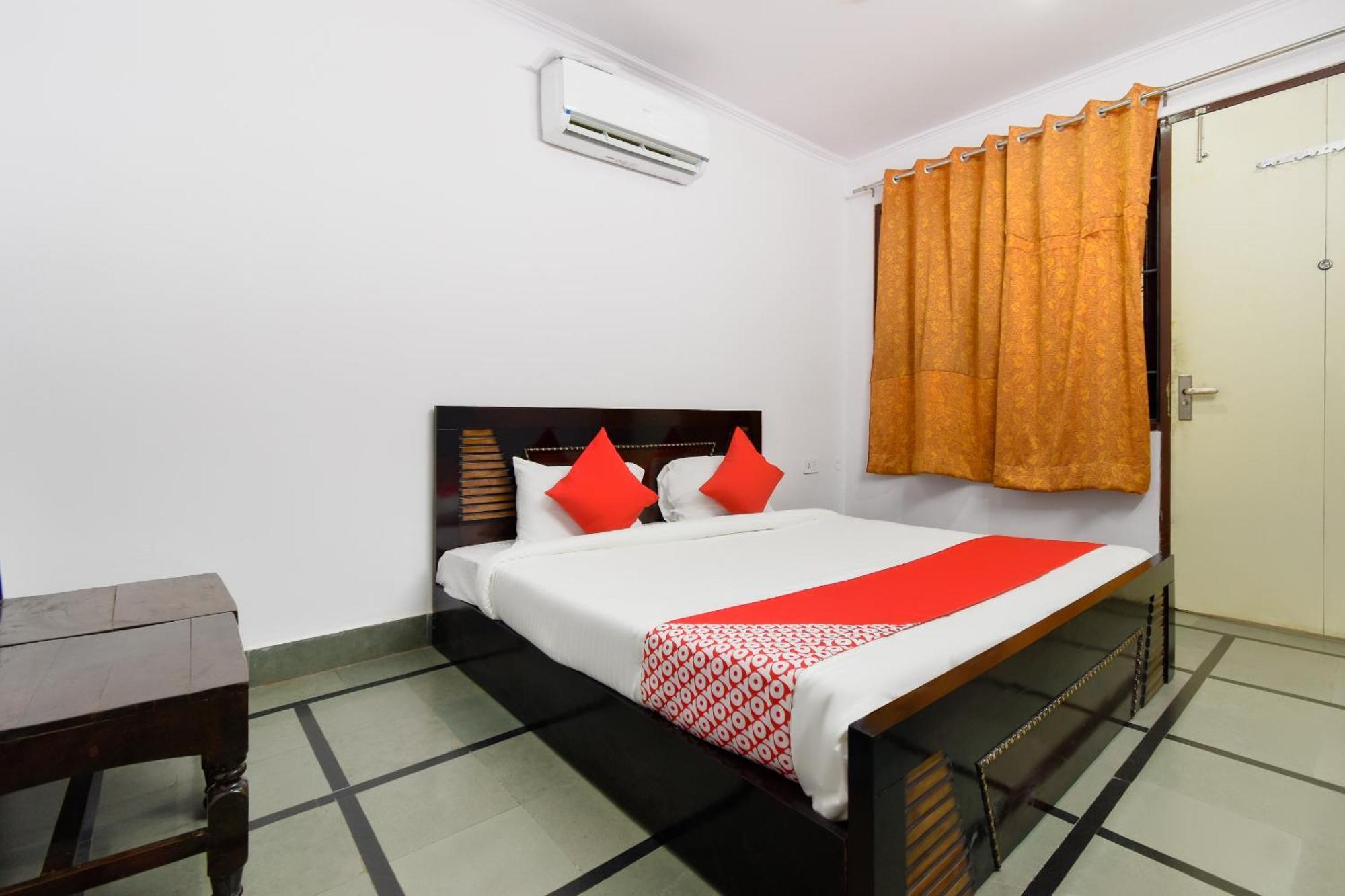 Hotel O Aarush Jhajhar Kültér fotó