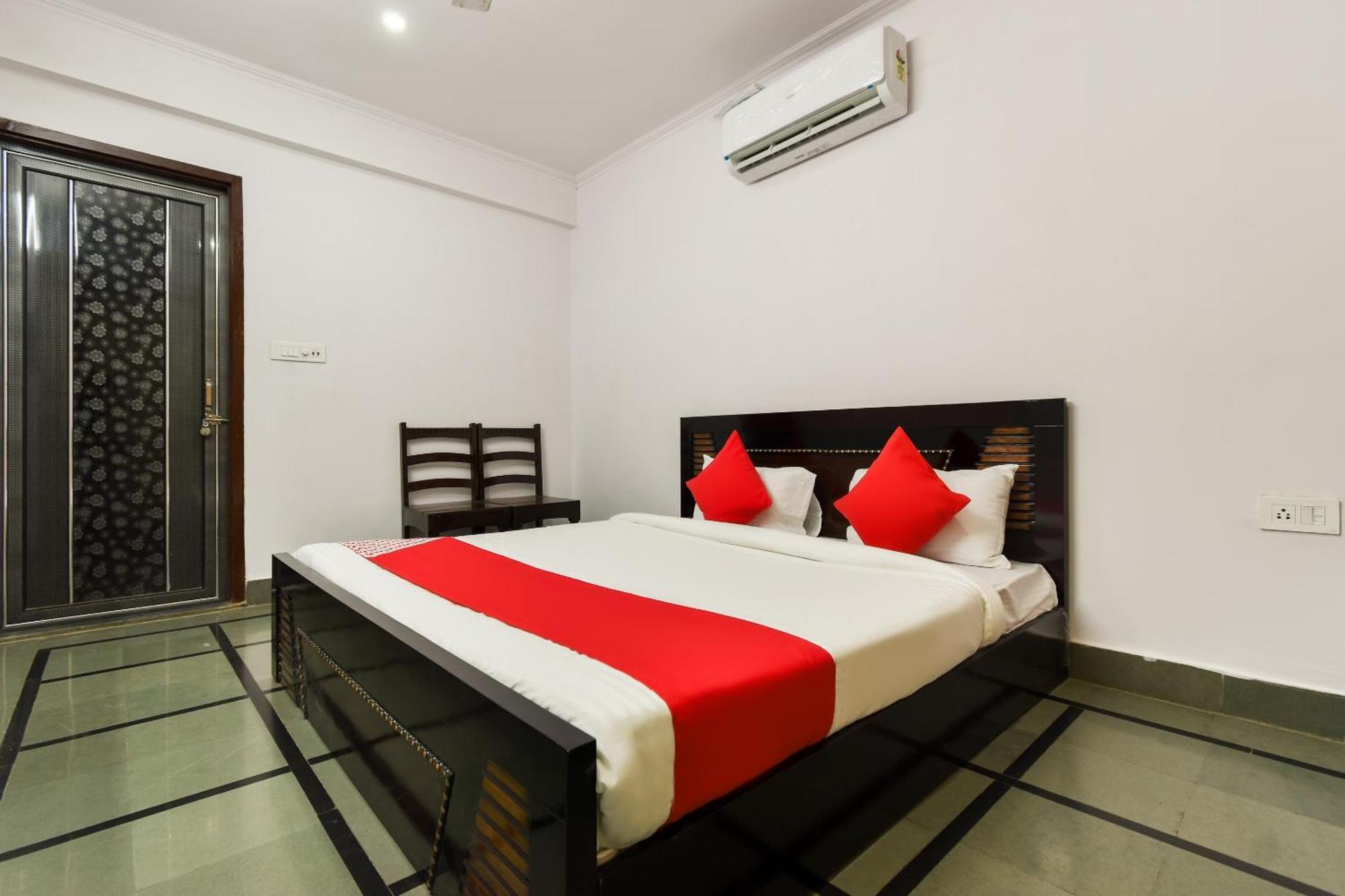 Hotel O Aarush Jhajhar Kültér fotó