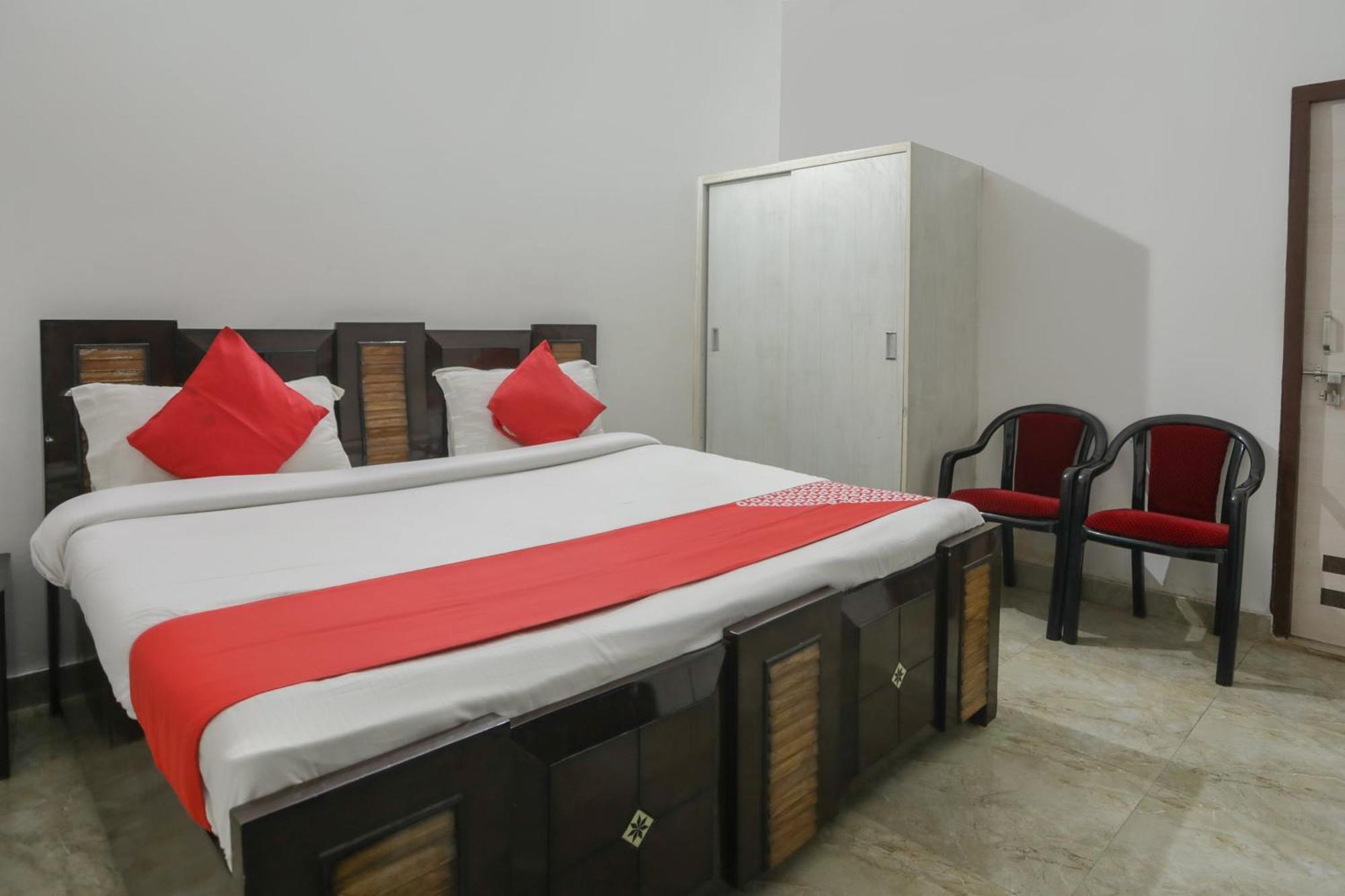 Hotel O Aarush Jhajhar Kültér fotó