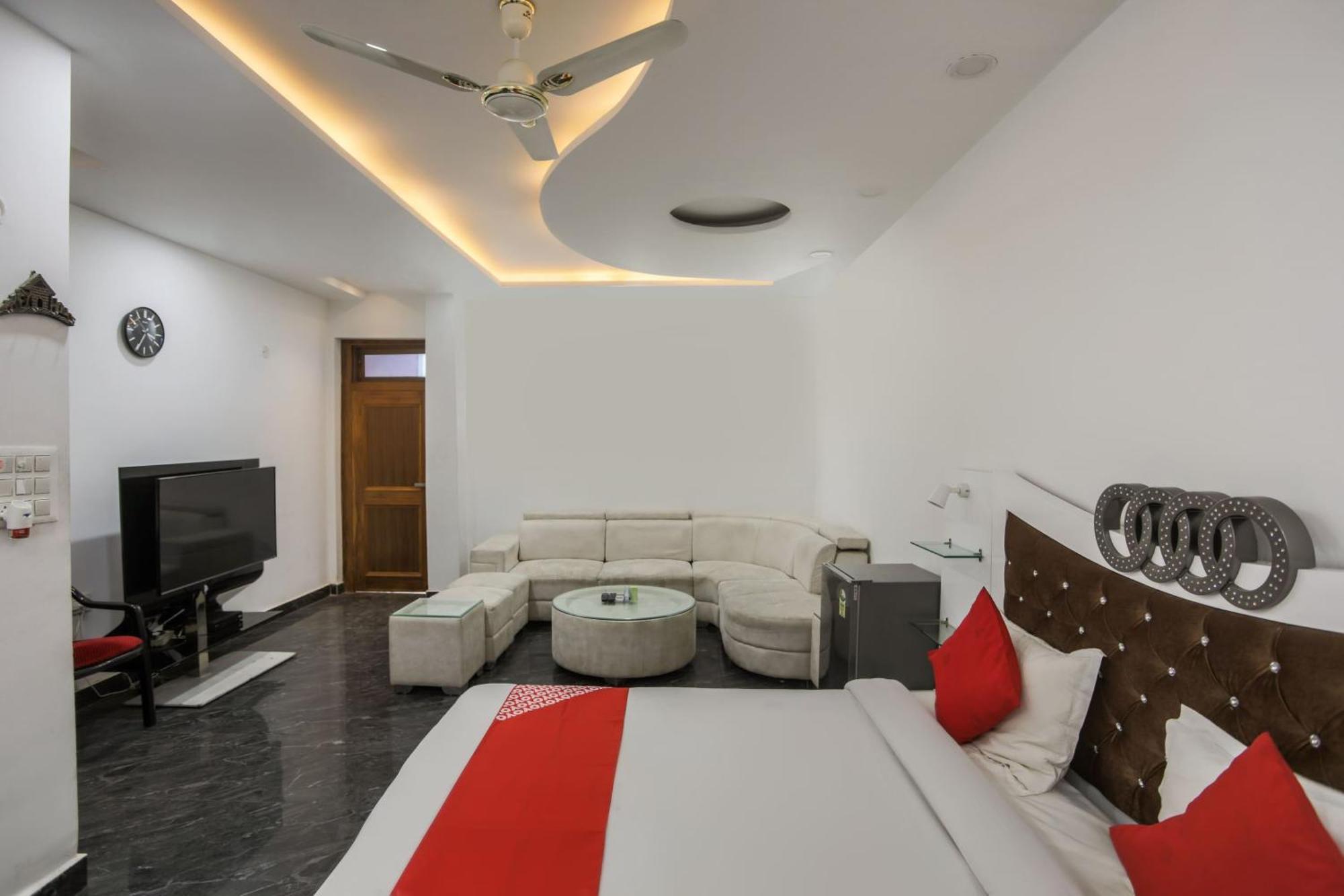 Hotel O Aarush Jhajhar Kültér fotó